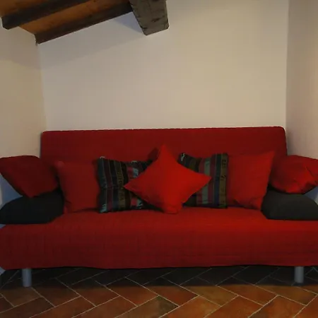 Leonori Treia
