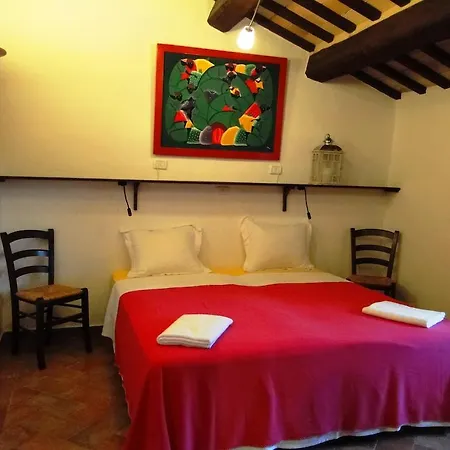 Lägenhet Leonori Treia