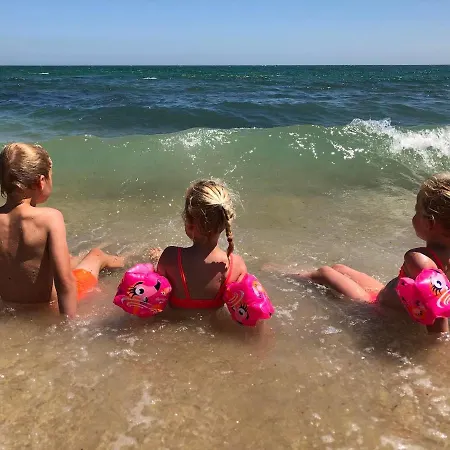 Leonori Apartament Treia